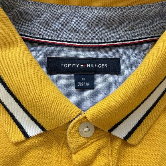 Tommy Hilfiger Embroidered Polo Shirt MEDIUM Yellow 2 Button 100% Cotton - Picture 6 of 10